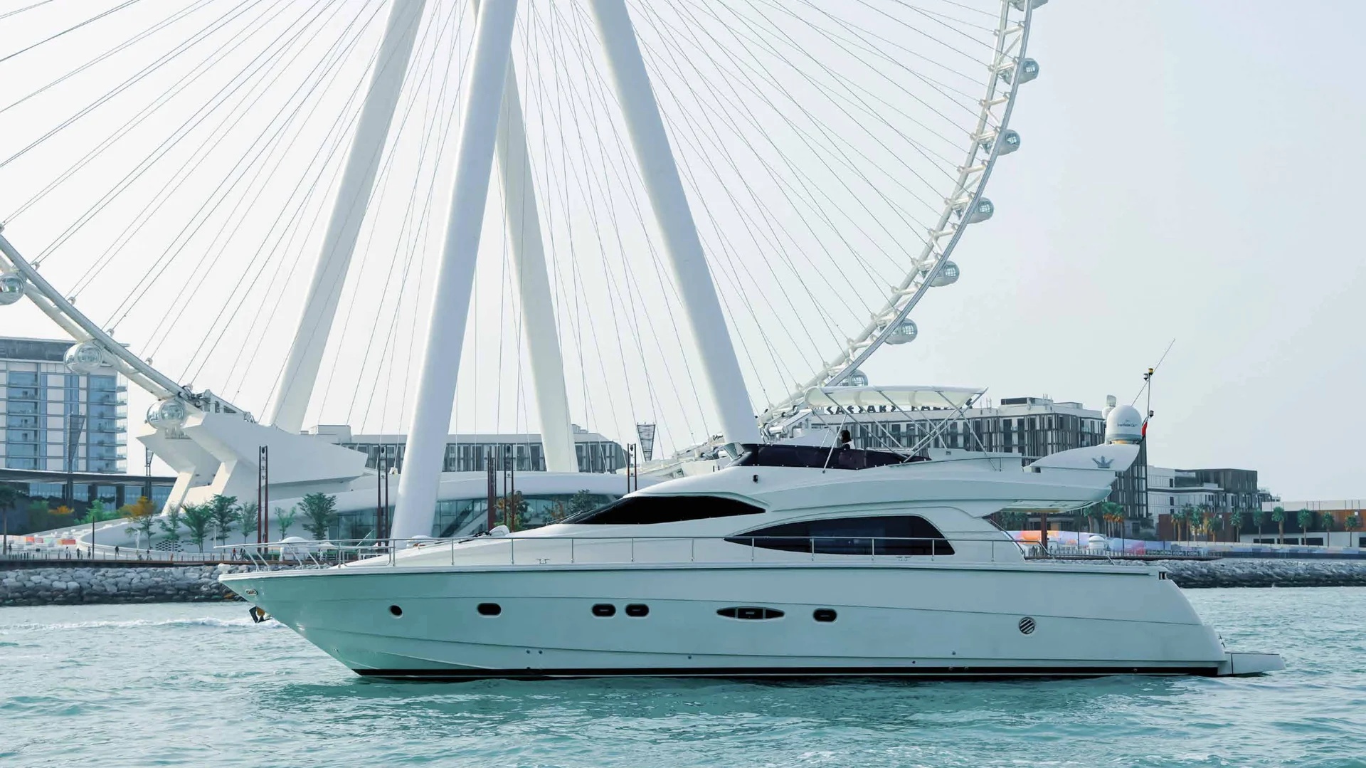 Dominator Yacht 64ft